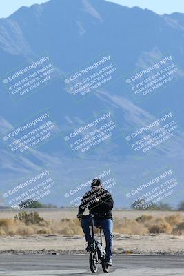 media/Dec-04-2025-Racers Edge (Thu) [[5ebc9f124d]]/1-Track Walk/